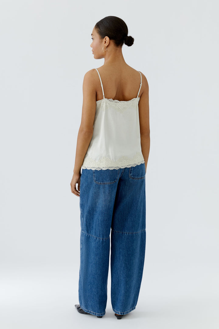 Satin camisole with lace 