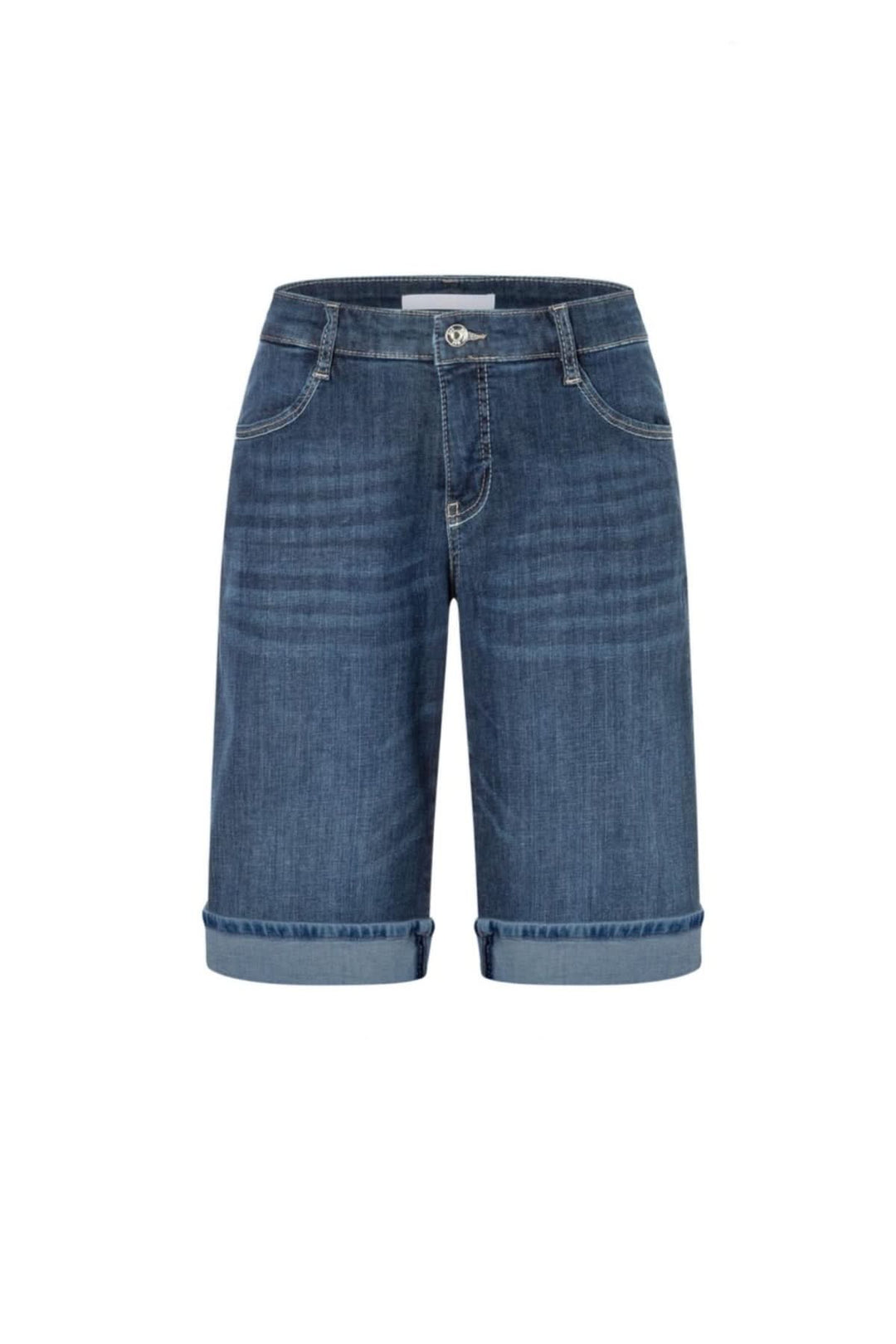 Bermuda en denim bleu, coupe ajustée, revers soigné, pour un look décontracté chic en été.