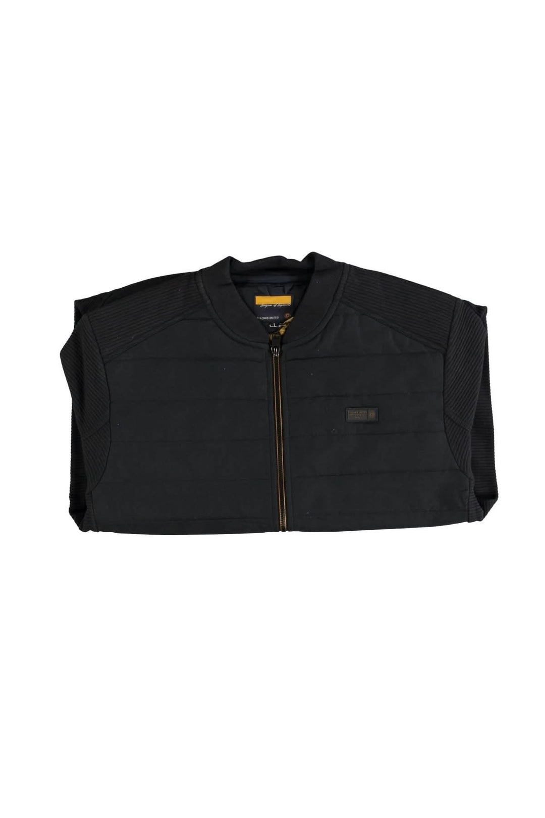 Blouson matelassé à fermeture zippée noir, silhouette moderne et élégante, avec empiècements texturés, idéal pour la mi-saison.