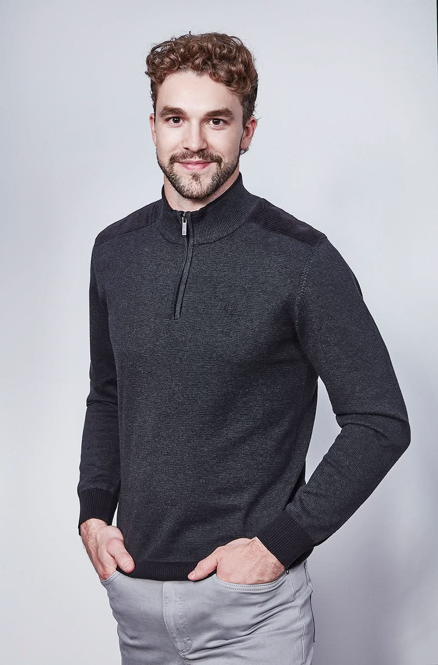 Chandail à demi-glissière en tricot fin