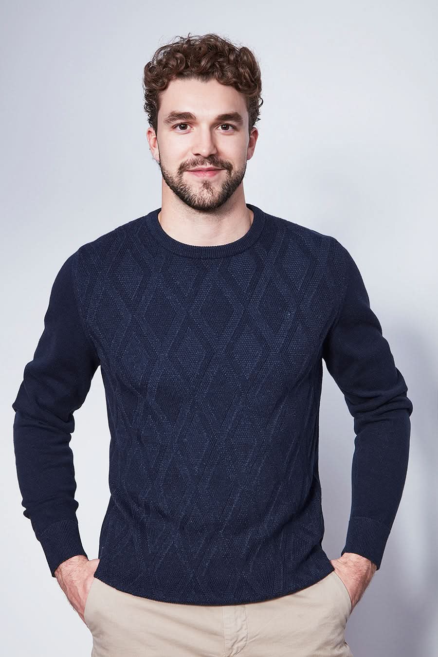 Chandail à motif losanges en tricot