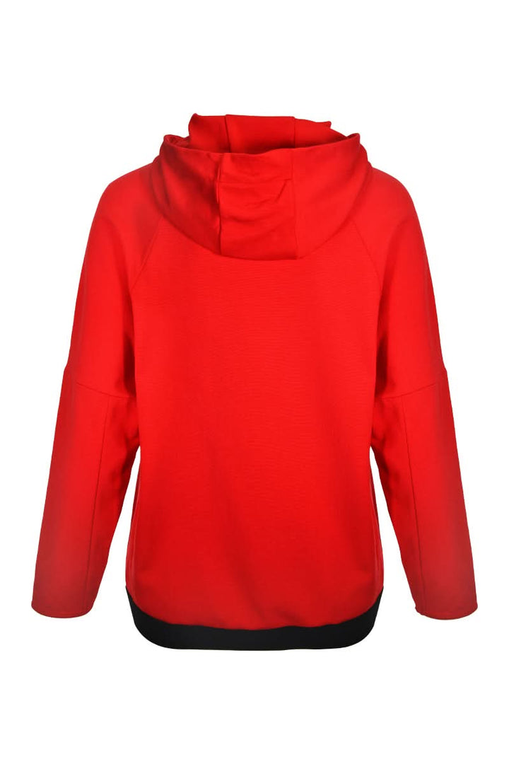 Chandail structuré rouge avec col montant et cordon ajustable, vu de dos, offrant un style athleisure moderne et confortable.