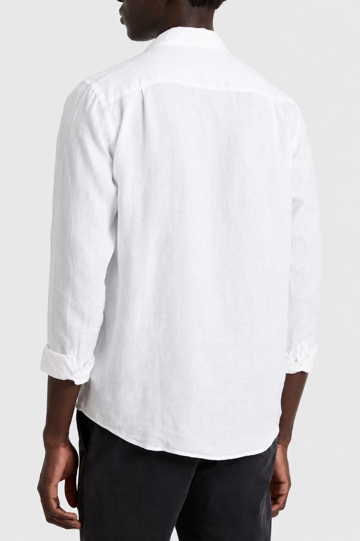 Linen shirt with a chest pocket