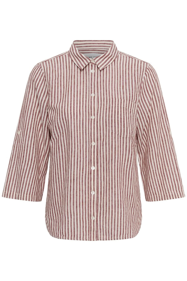 Chemise rayée Cindie avec col classique, manches 3/4 retroussables, poche poitrine et coupe droite pour un style décontracté.