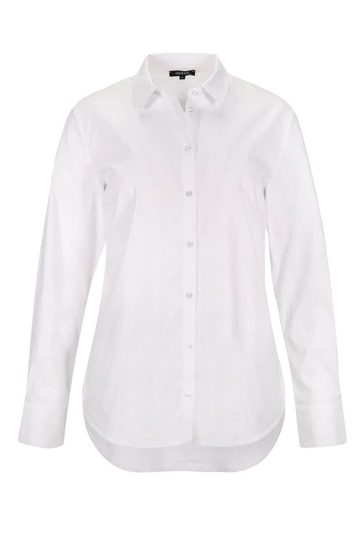 Chemise classique blanche à manches 3/4, col structuré, coupe moderne et épurée, idéale pour le bureau ou les tenues décontractées.