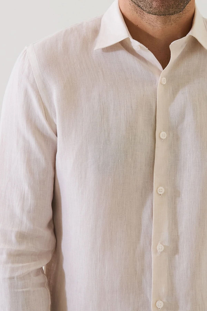 Chemise en lin classique