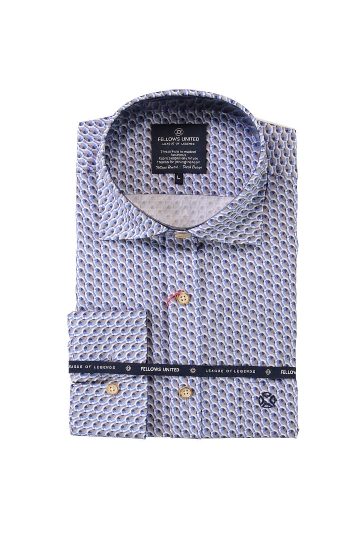 Chemise à manches courtes à motif graphique avec col classique et fermeture boutonnée pour un style moderne et élégant.