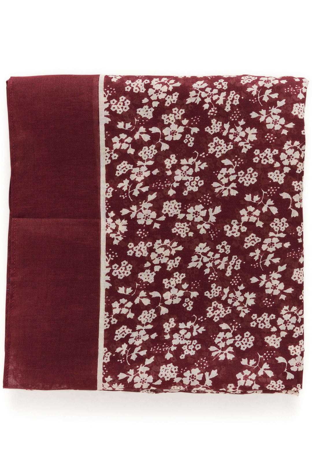 Foulard à motif fleuri Loui en bordeaux avec imprimé floral et bordure contrastante, léger et polyvalent pour divers styles.