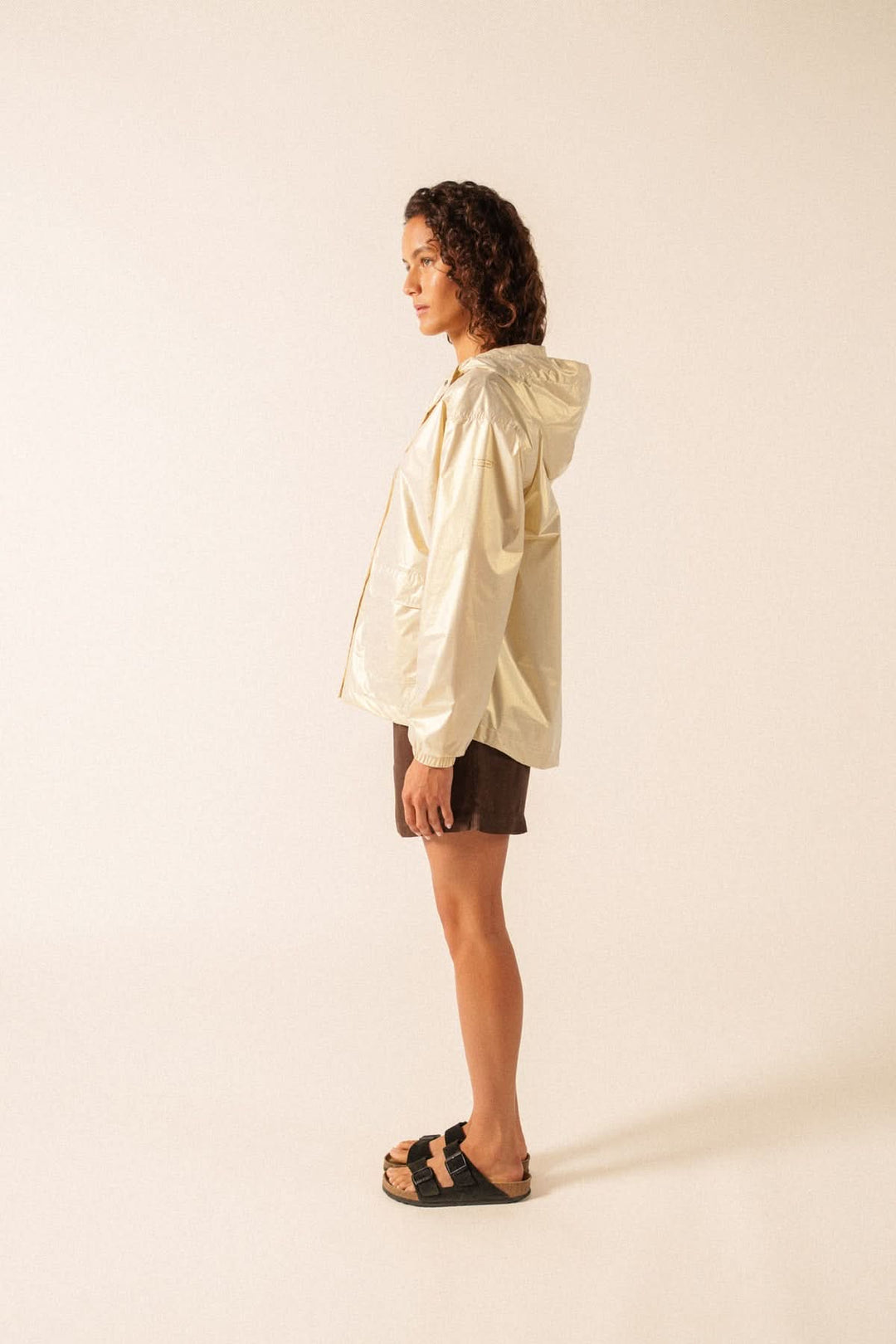 Femme portant l&