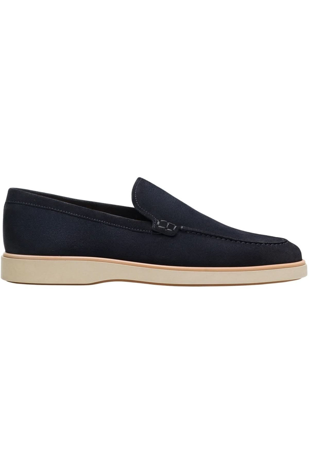 Mocassin Apolo en suede élégant pour style décontracté raffiné, silhouette moderne et souple, confort quotidien.