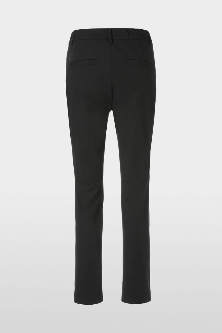 Pantalon SLIVEN noir, coupe ajustée, vue arrière, poches passepoilées, tissu confortable.
