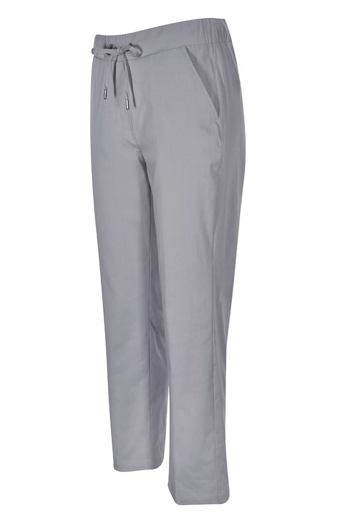 Pantalon jogger à cordon gris avec taille élastique et coupe fuselée, offrant un look décontracté et confortable.
