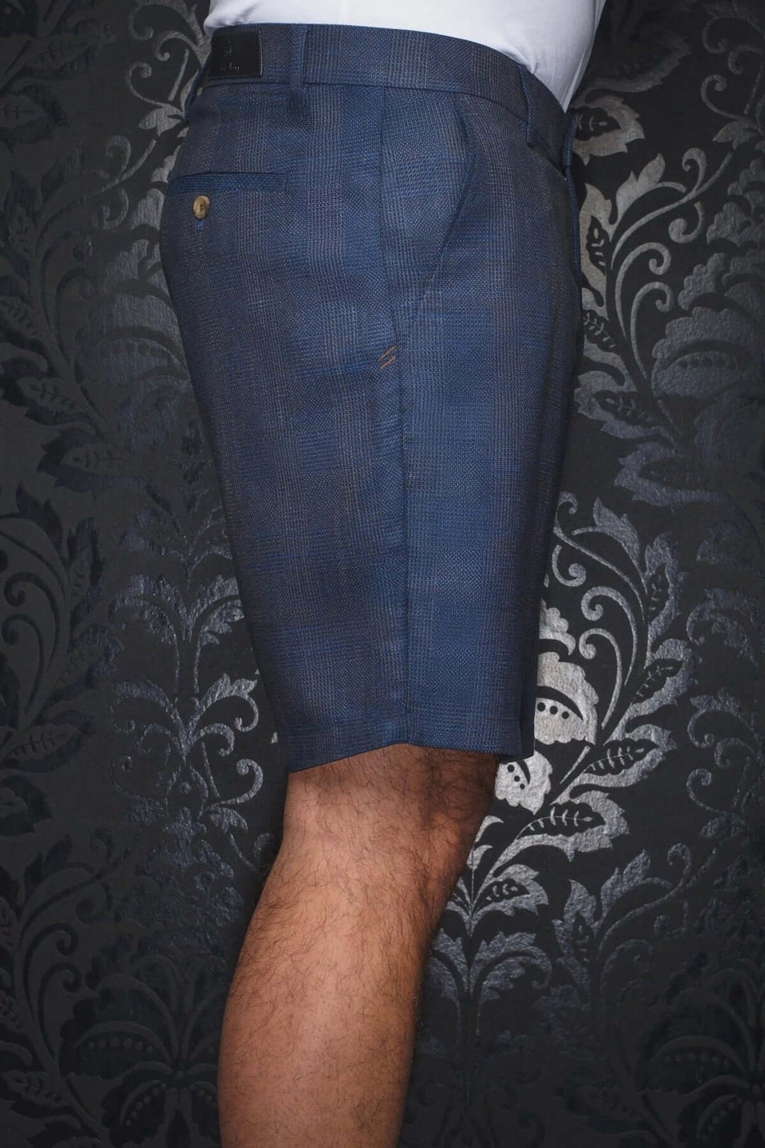 Shorts Smith-Solaris bleu, coupe soignée, motif discret, idéal pour un look estival élégant.