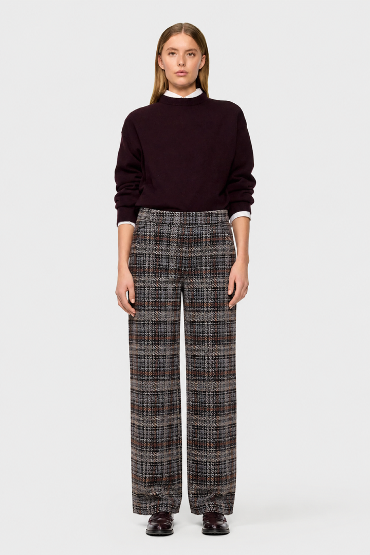 Wide-leg plaid pants 