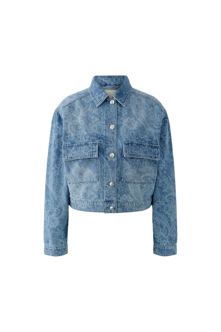 Veste en jean imprimée en denim avec motif cachemire subtil, coupe raccourcie, moderne et utilitaire, idéale pour un look coordonné.