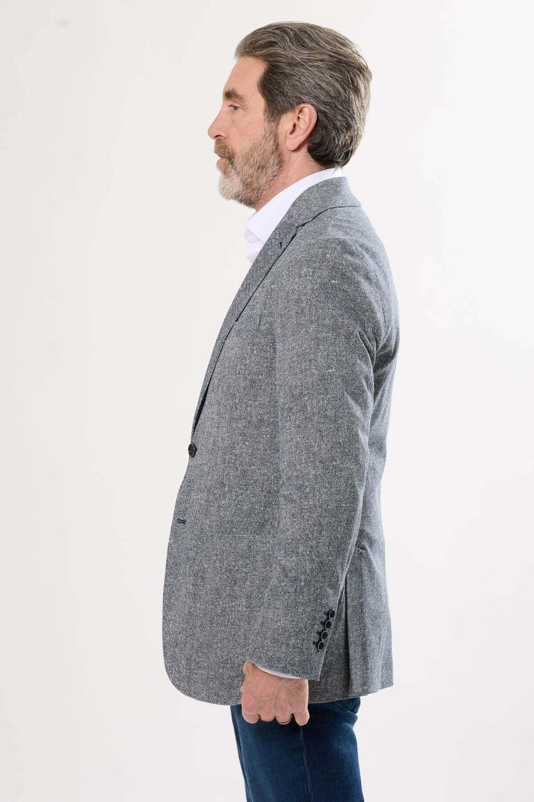 Veston à texture subtile pour un look chic décontracté, idéal pour l&