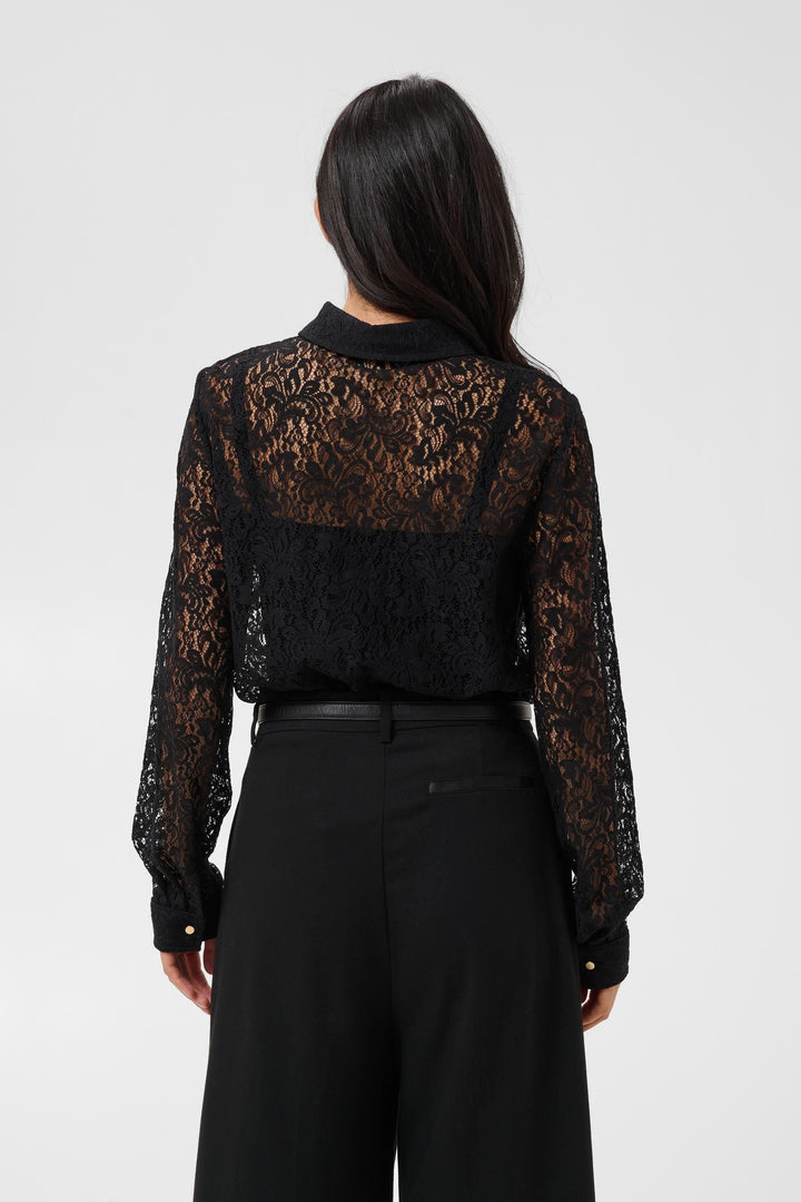 Blouse Diantha en dentelle florale à manches longues vue de face pour femme Part Two