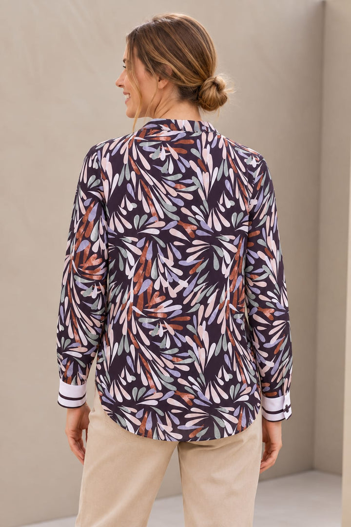 Blouse imprimée à manches longues vue de face pour femme kennys