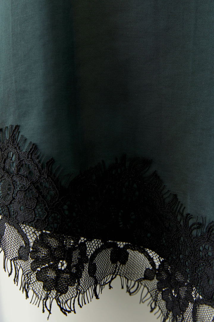 Camisole satinée à dentelle pour femme Oui