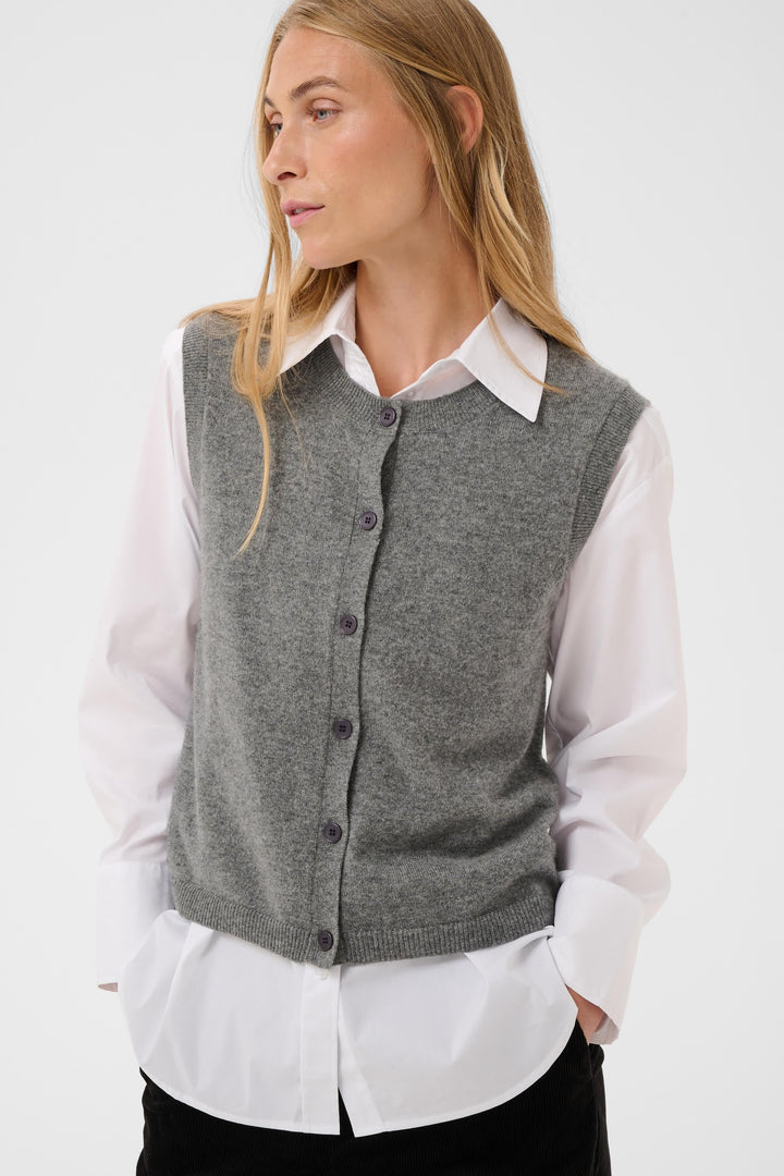 Cardigan sans manches boutonné Cania vue de face pour femme Part Two