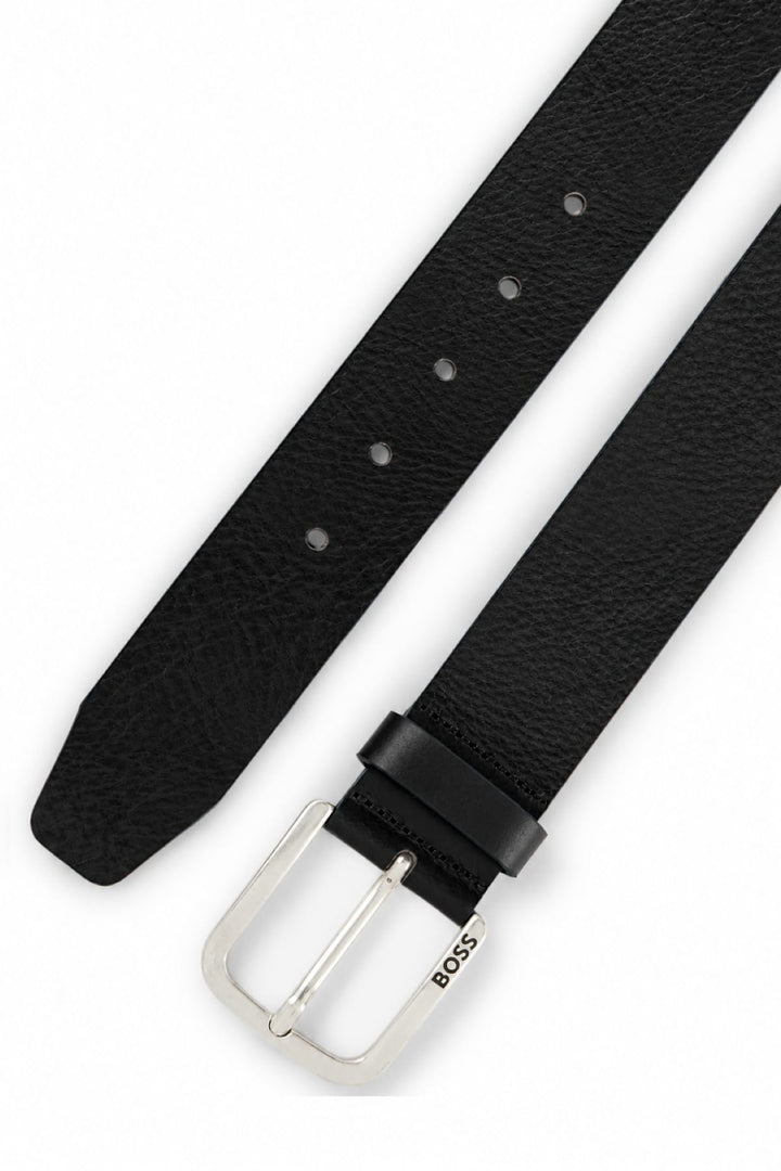 Ceinture en cuir de buffle noir à boucle métallique vue de face pour homme Hugo Boss