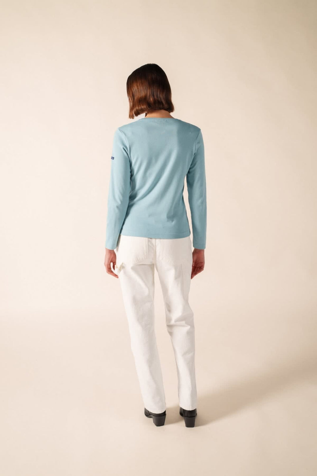 Vue de front chandail CELINA U Saint James pour femme bleu avec détails rayés - Valérie Simon