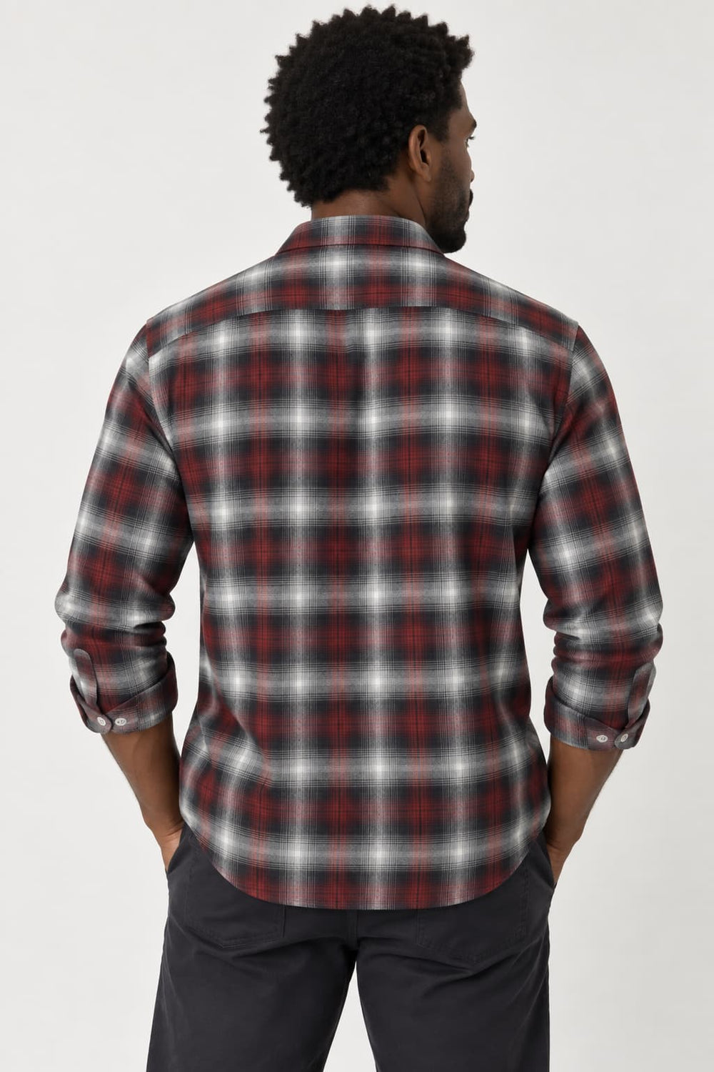 Chemise ajustée à carreaux vue de face pour homme Fradi