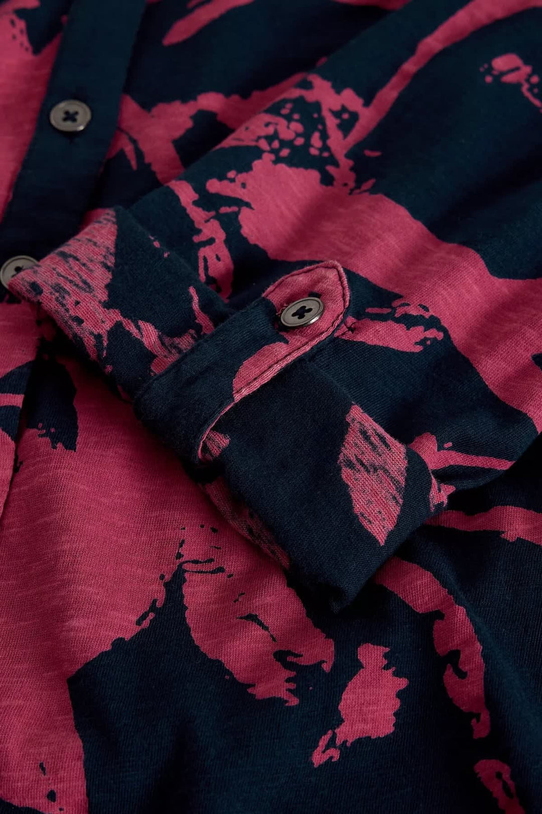 Vue de face chemise Annie à motifs floraux White Stuff pour femme multicolore - Valérie Simon