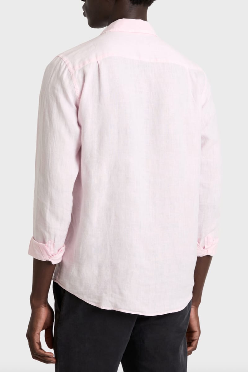 Front view of the Vilebrequin men's linen sport shirt with a white breast pocket - Valérie Simon