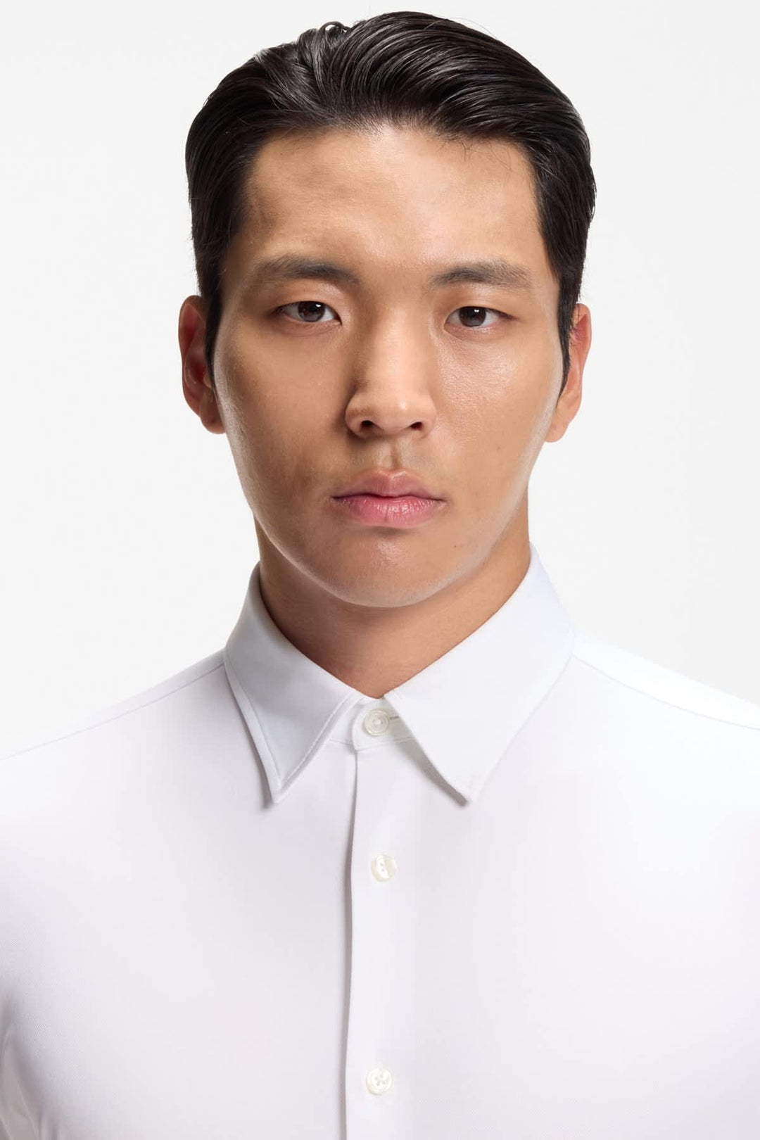 Chemise habillée à manches longues vue de face pour homme Hugo Boss