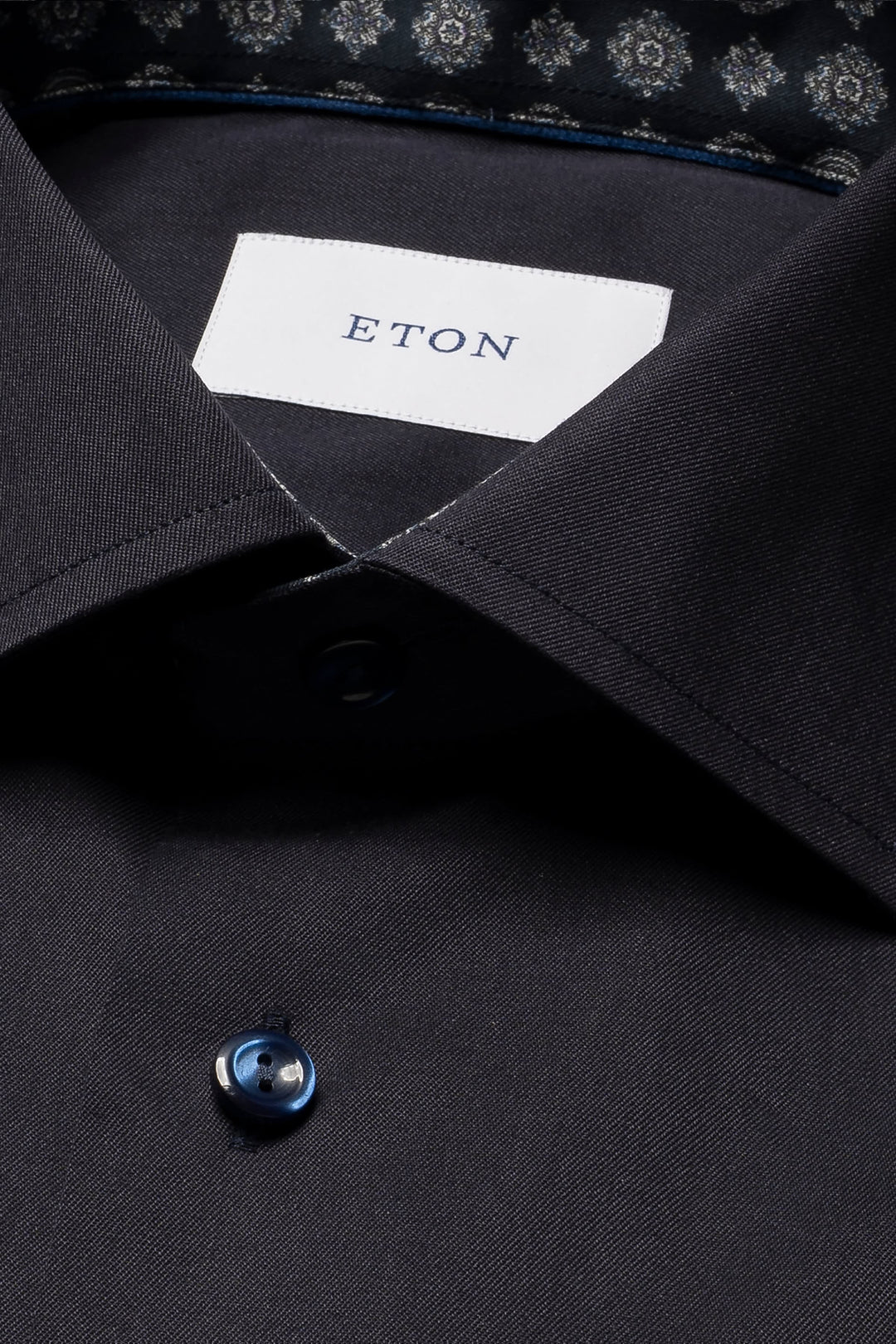 Vue de face chemise habillée Eton pour homme blanche avec col rigide - Valérie Simon