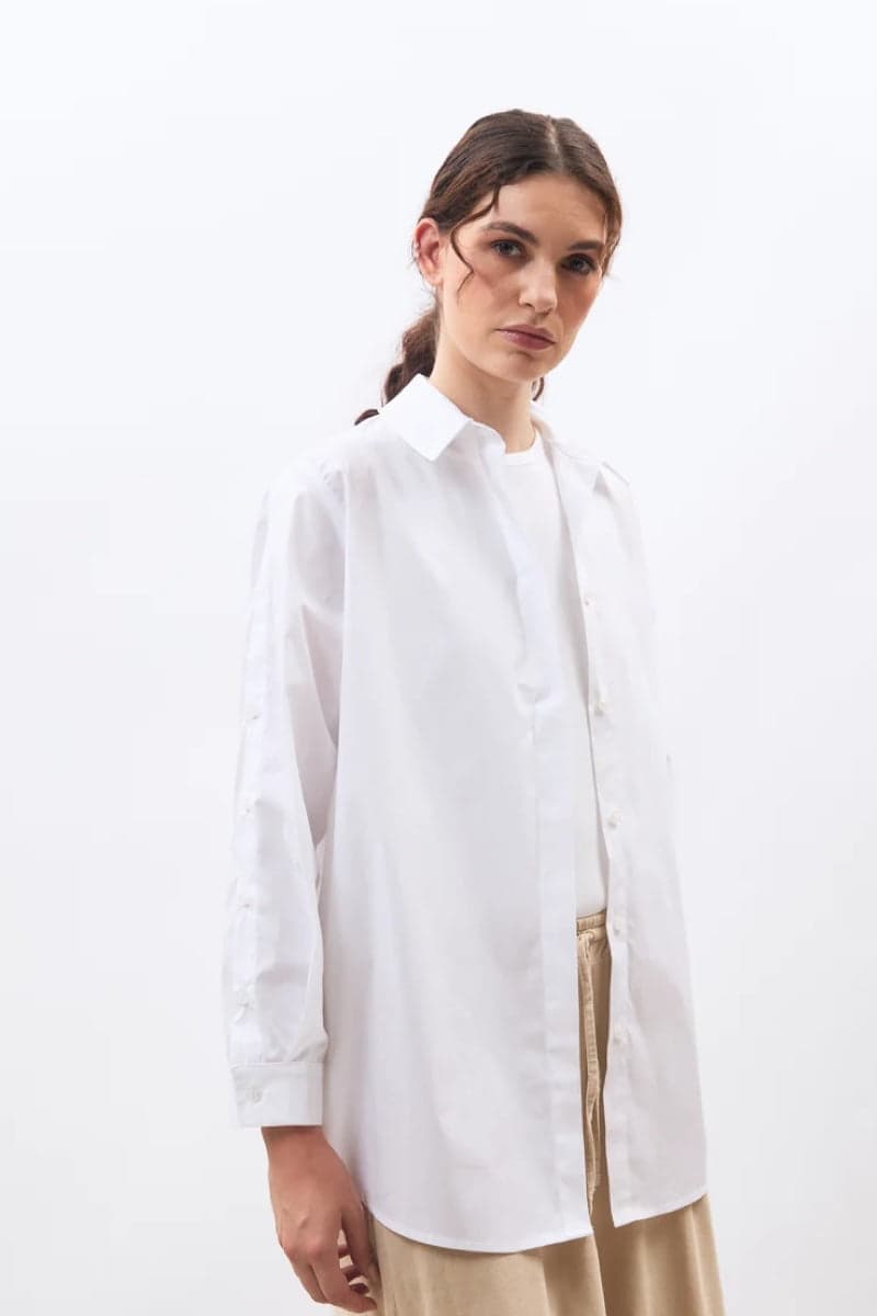 Chemise longue à boutons sur les manches pour femme Humility