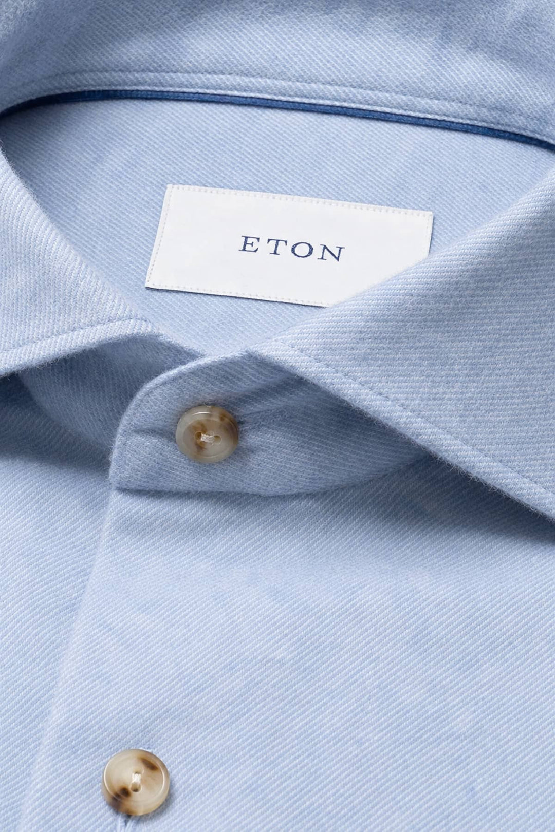 Chemise en flanelle à col italien vue de face pour homme Eton