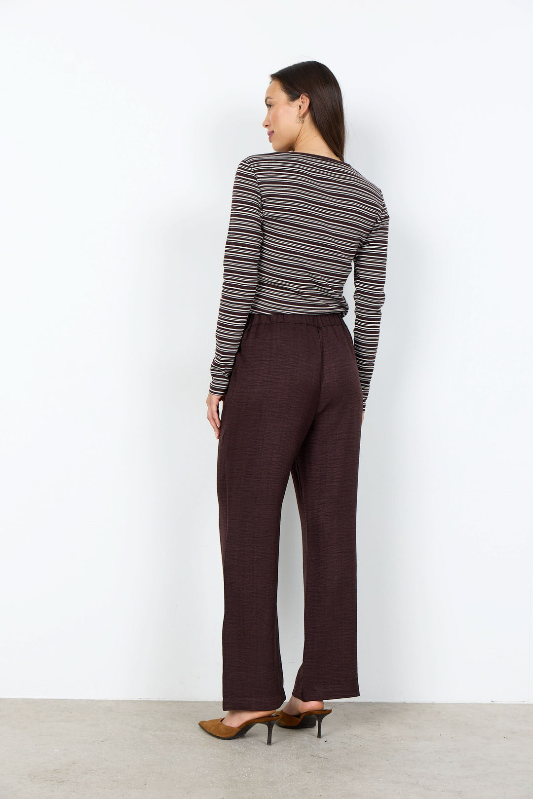 Pantalon Charissa à jambe large et taille élastique
