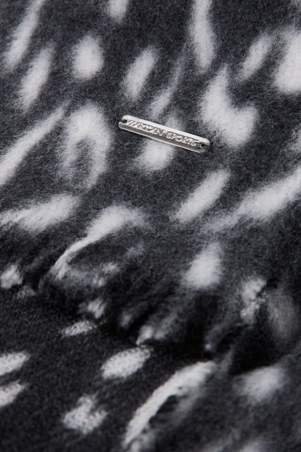 Women's Marc Cain leopard-print wool scarf