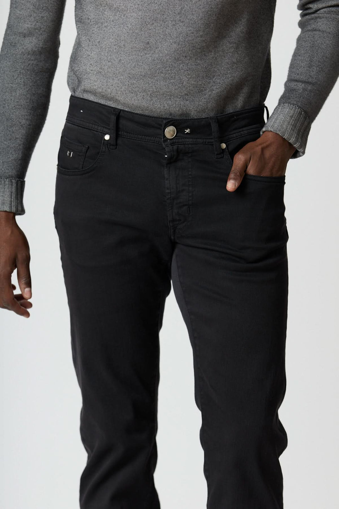 Jean 5 poches stretch coupe moderne, noir, taille moyenne, confort élevé