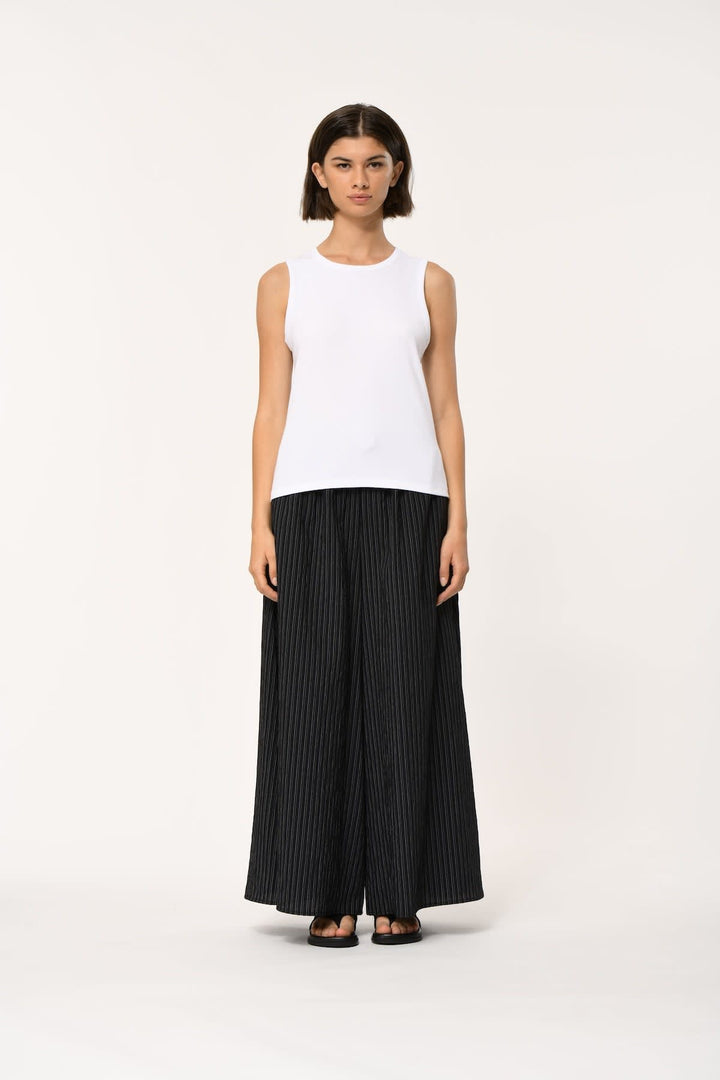 Front view of a black sleeveless camisole Humility for women - Valérie Simon