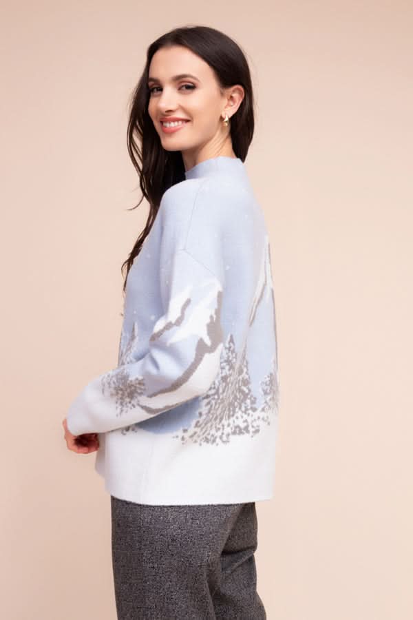 Mountain-pattern knit sweater 