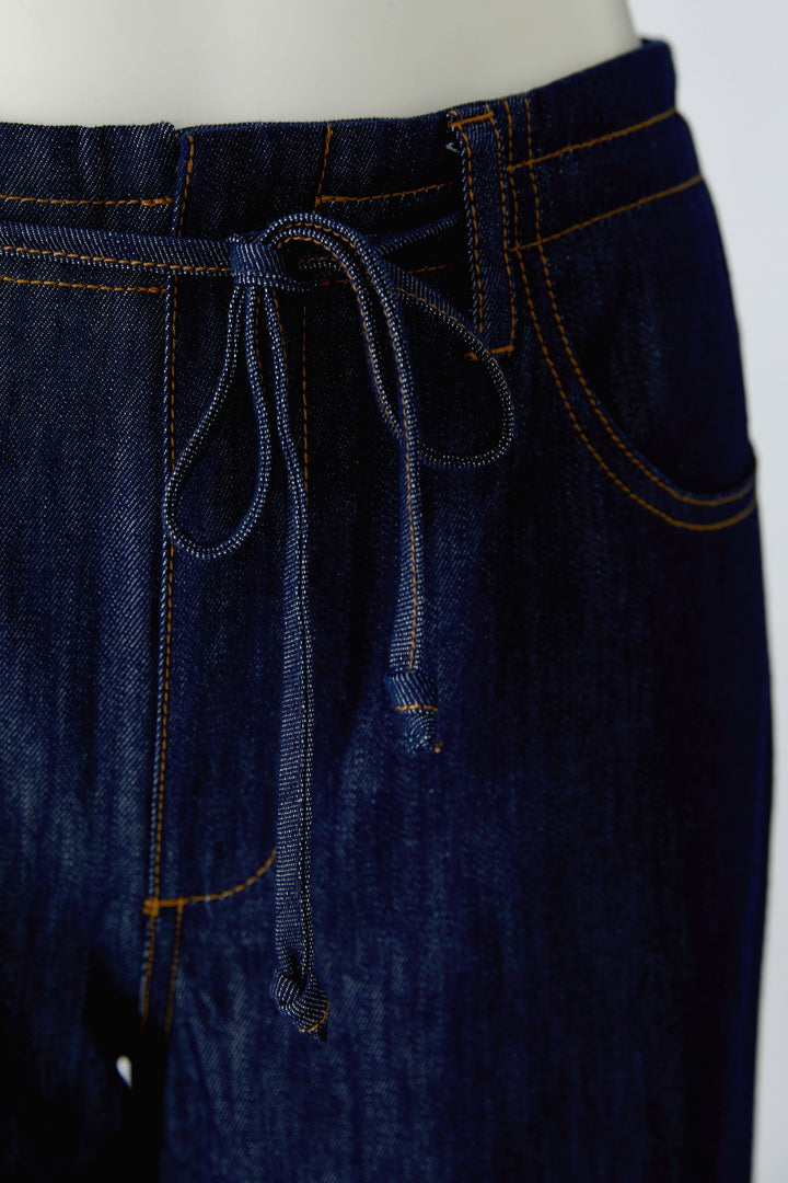 Jean à jambe large avec cordon pour femme Oui