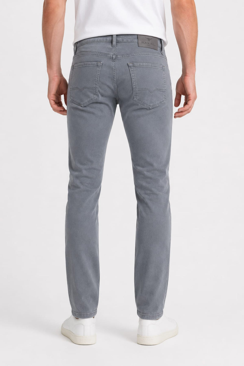 Vue latérale jean Black Bull pour homme noir détail poches - Valérie Simon
