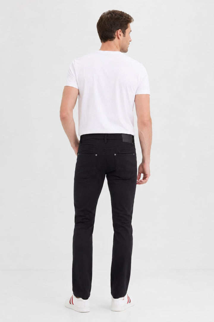 Rear view of Black Bull modern black five-pocket jeans Fit for men - Valérie Simon