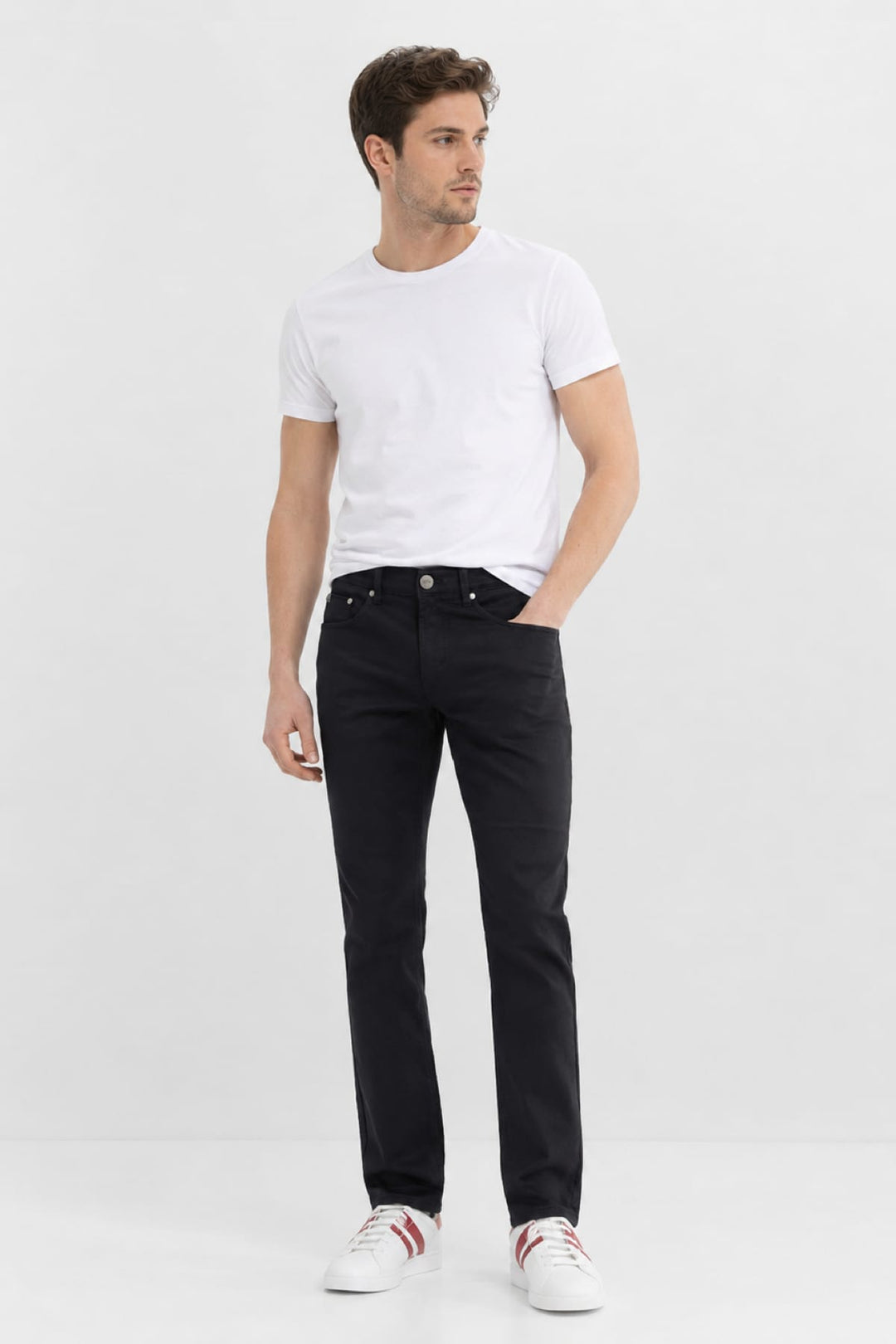 Side view of men&