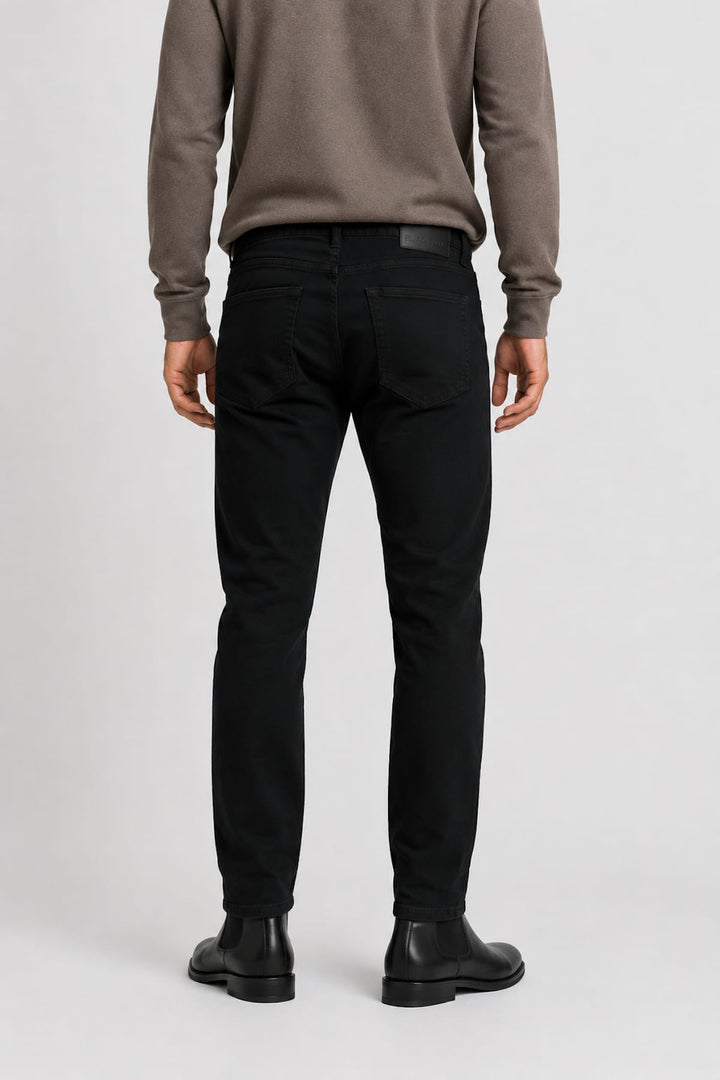 Front view of Black Bull stretch jeans for men in black with contrast stitching - Valérie Simon