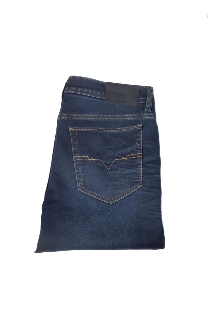 Jean à coupe ajustée pour homme Au noir