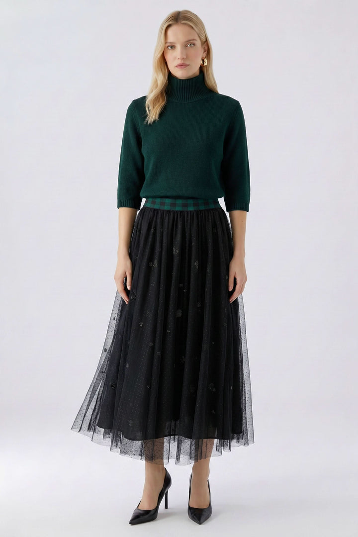 Front view of women&