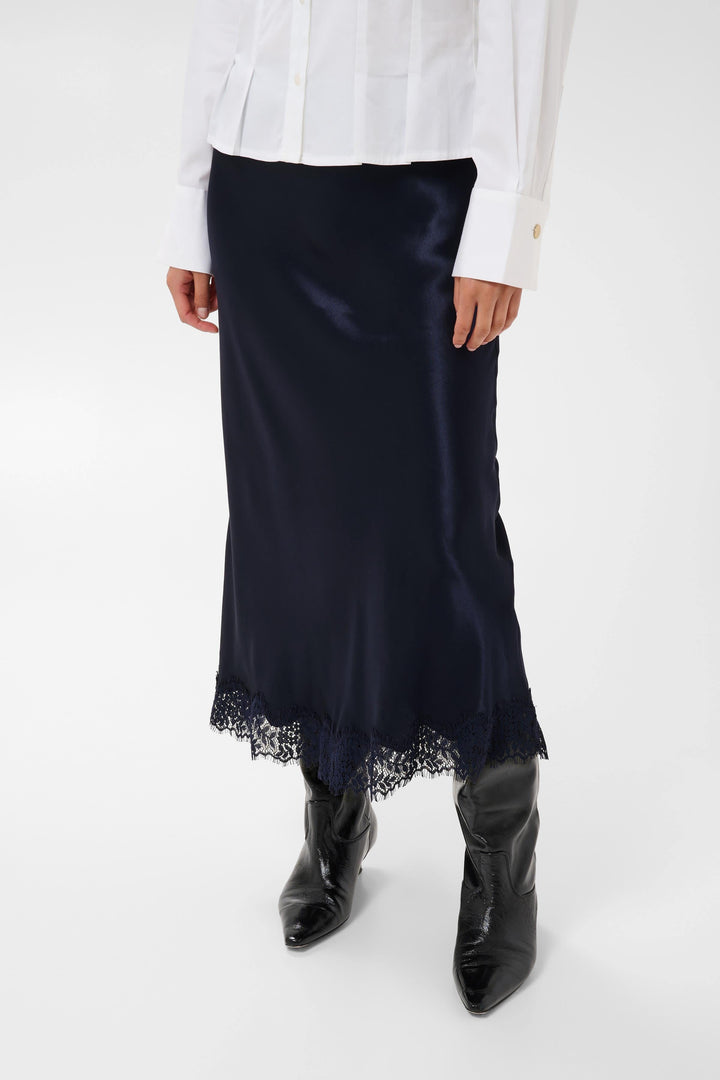 Jupe midi satinée Denija avec bordure en dentelle vue de face pour femme Part Two