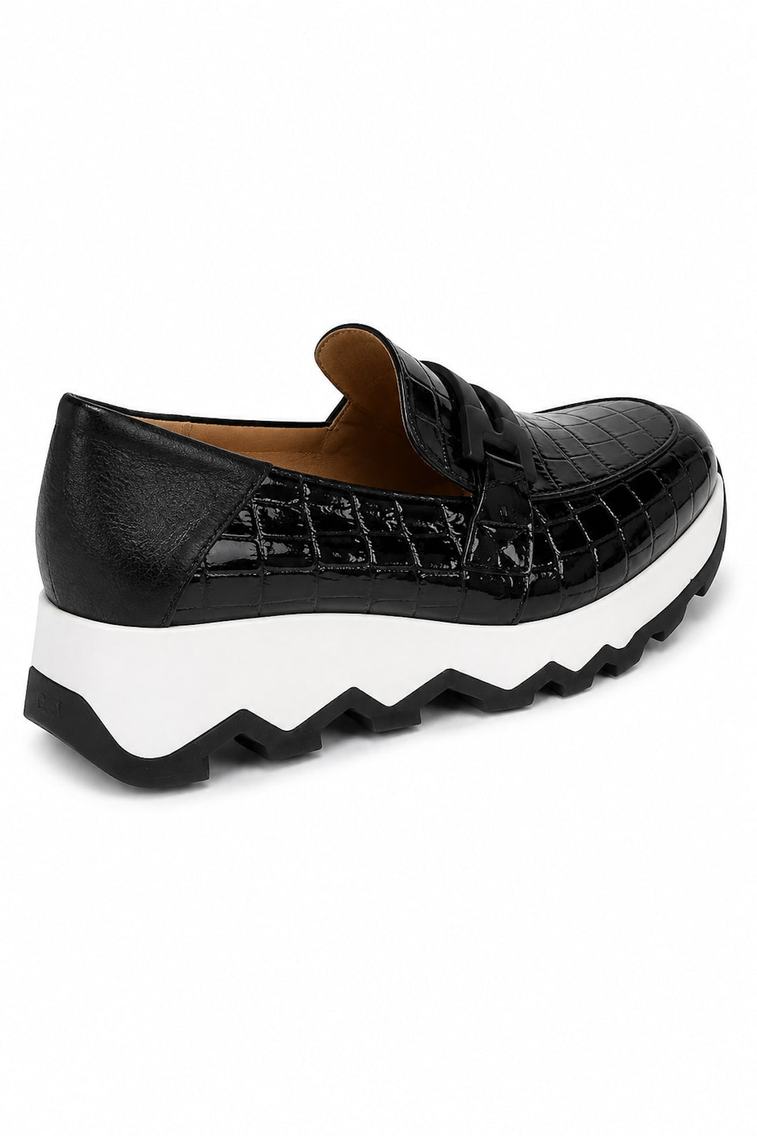 Mocassins noirs en cuir verni à semelle plateforme vue de côté pour femme Wonder