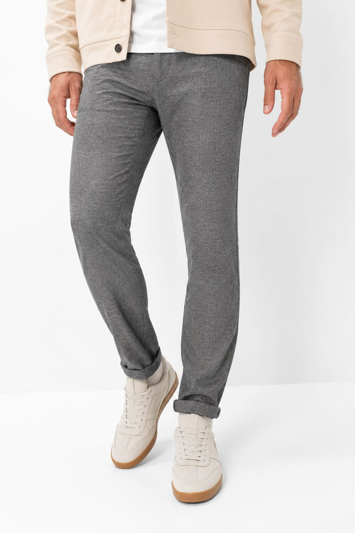 Pantalon à coupe ajustée Chuck pour homme Brax