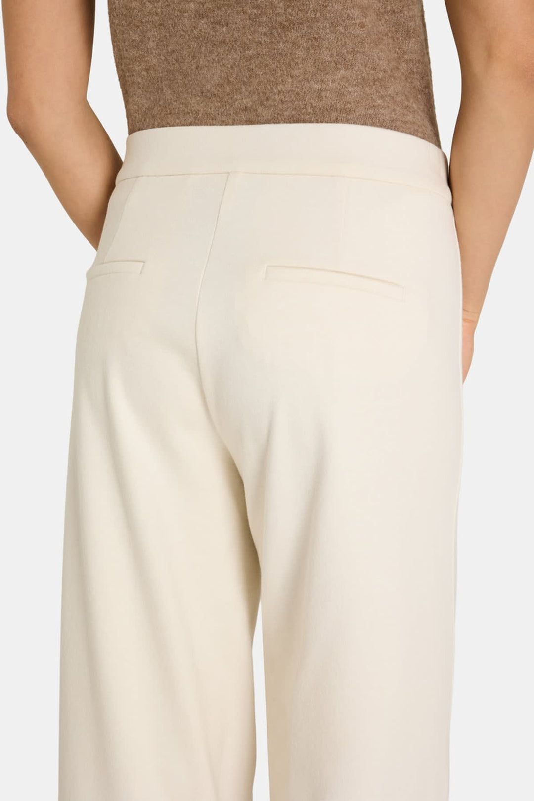 Pantalon élégant Amber vue de face pour femme Cambio