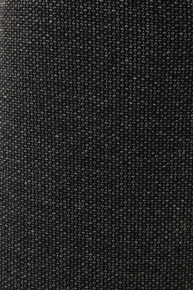 Pantalon habillé Bloomi à jambe large vue de face pour femme Humility